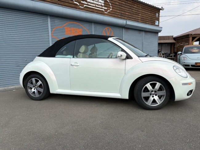 ニュービートルカブリオレ　ピンクパール全塗装