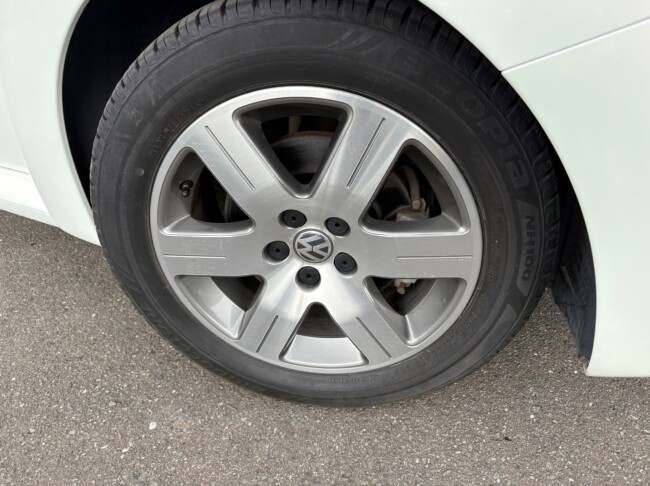 ニュービートルカブリオレ　ピンクパール全塗装