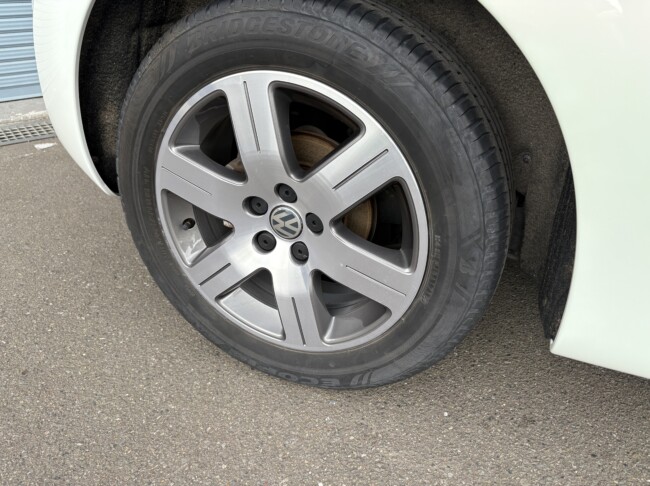 ニュービートルカブリオレ　ピンクパール全塗装