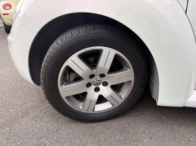 ニュービートルカブリオレ　ピンクパール全塗装