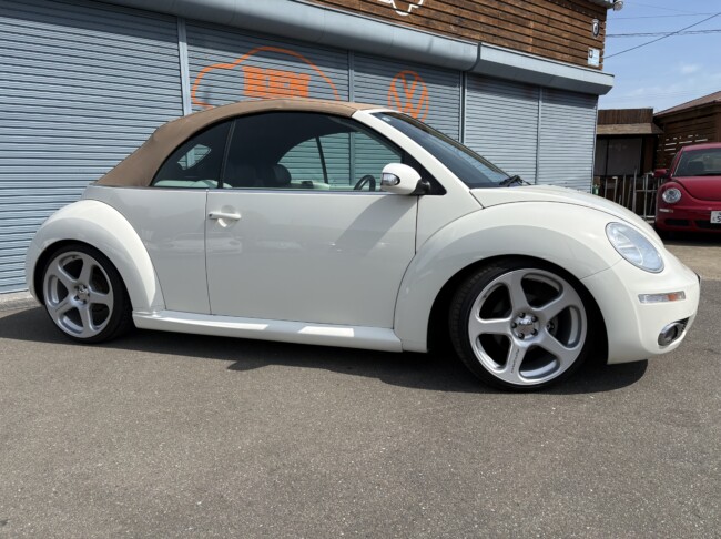 ニュービートルカブリオレ　カスタム車両